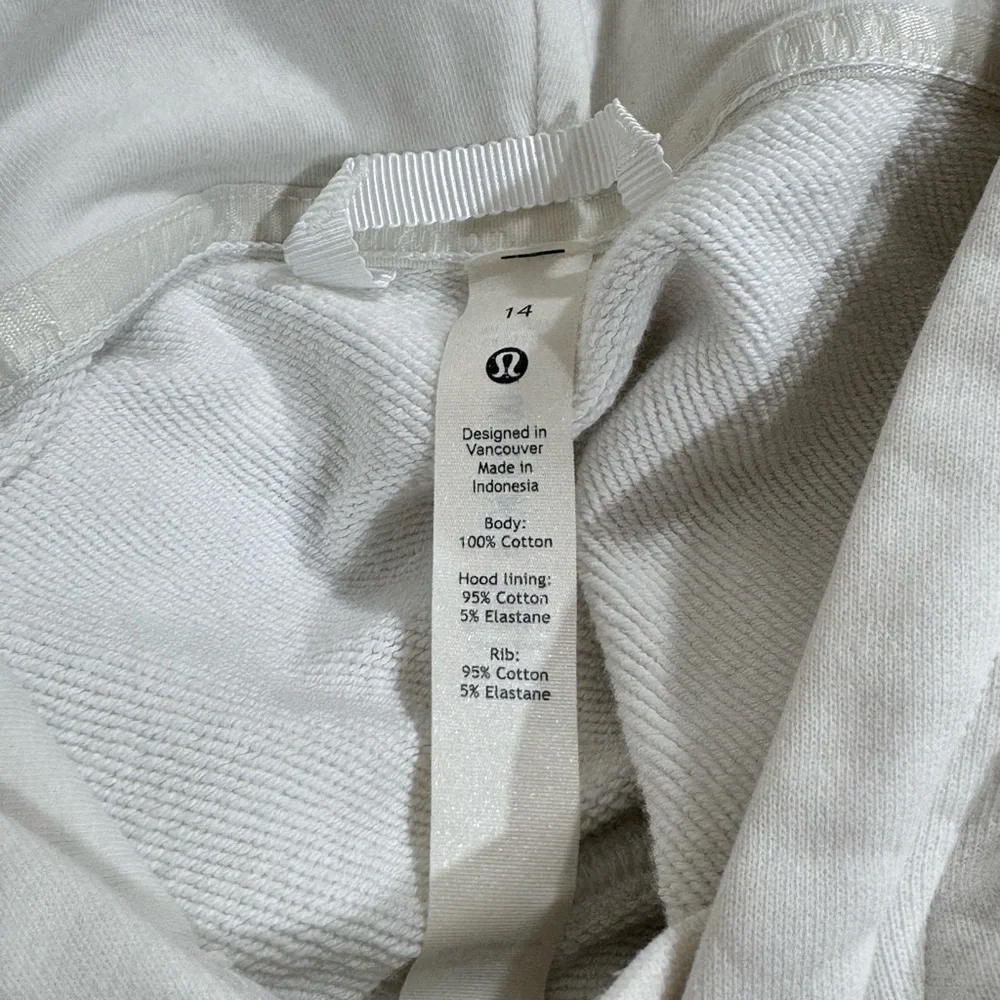 Lululemon All Yours Cropped Hoodie - Picture 4 of 8